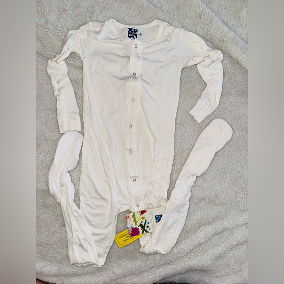 NWT Kickee Ruffle Footie - Picture 4 of 7